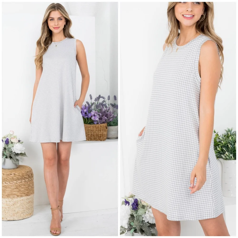 VERY J Nordstrom Chic Gray Gingham Swing Dress - Picture 1 of 7